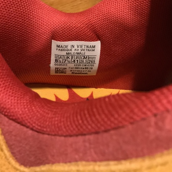 NWT Reebok Looney Tunes Wile E. Coyote Mens Size 8.5 - Picture 14 of 16